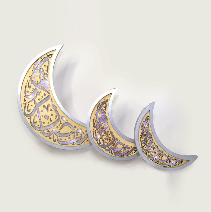 Hanging "Ramadan Kareem" Lighted Moon